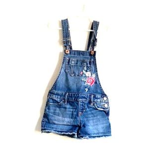 short cute Overalls